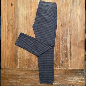 Banana Republic Sloan Mid-Rise Crop Length Blue Checkered Pant Size 6